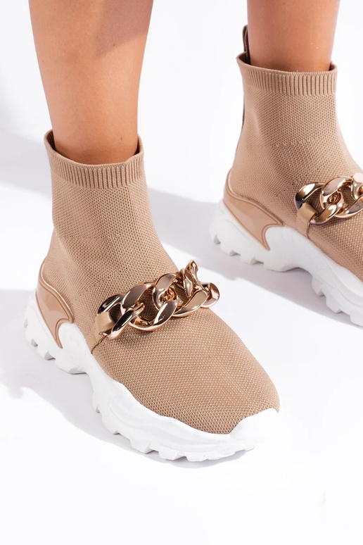 Įsispiriamo modelio Sneakers modelio...