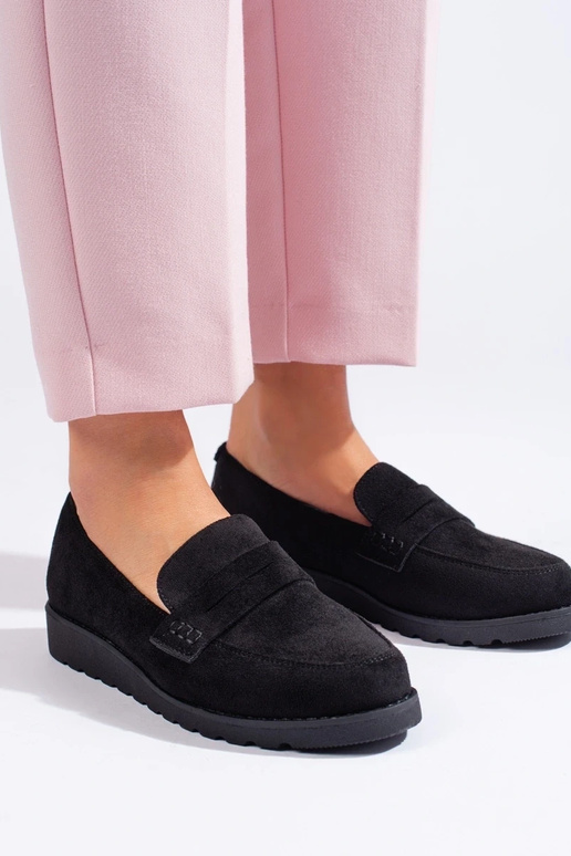 Klasikinio modelio iš zomšos juodos...