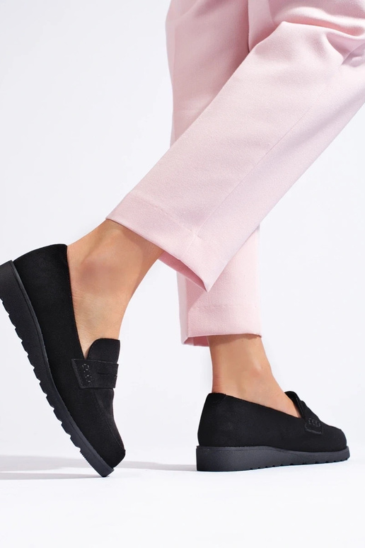 Klasikinio modelio iš zomšos juodos...