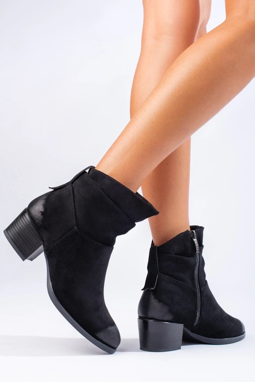 iš zomšos moteriški batai Potocki...