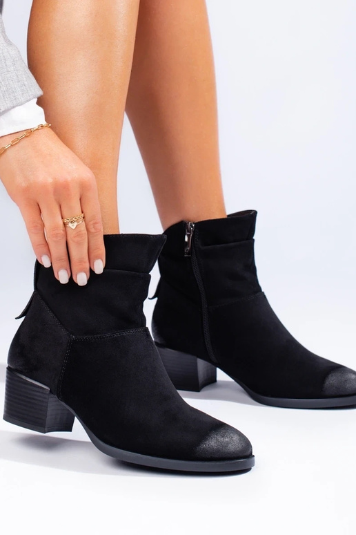 iš zomšos moteriški batai Potocki...