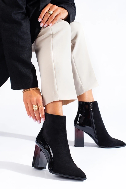 Zomšiniai aulinukai su kulniukais...