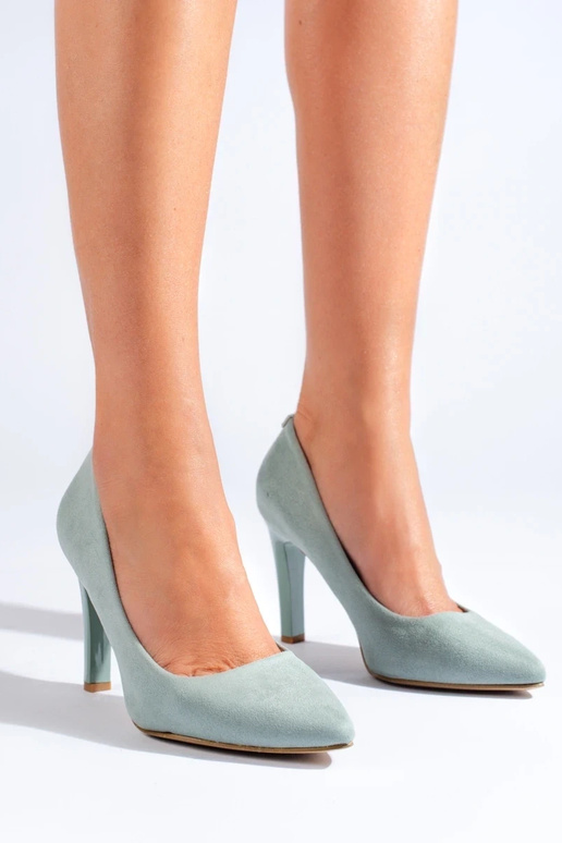 Aukštakulniai bateliai su aukštu... Aukštakulniai bateliai su aukštu...