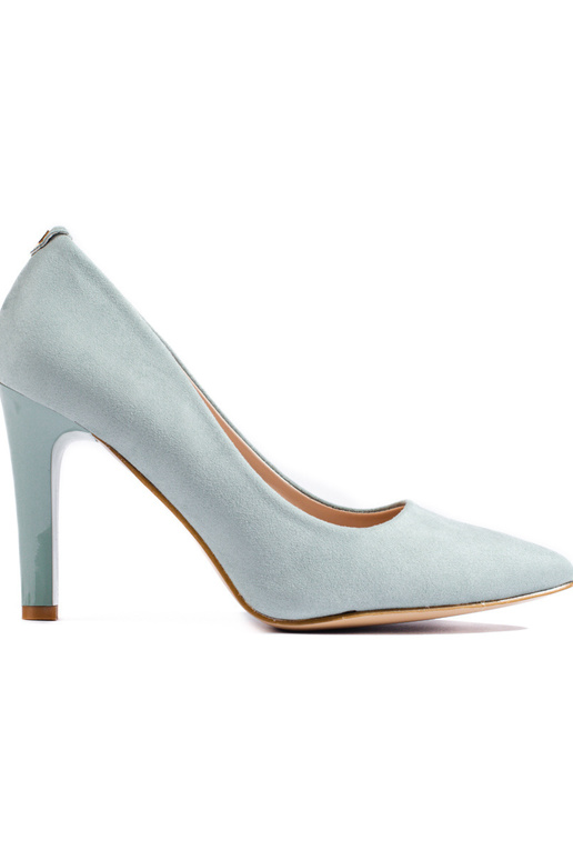 Aukštakulniai bateliai su aukštu... Aukštakulniai bateliai su aukštu...