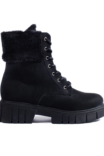 iš zomšos Moteriški batai...