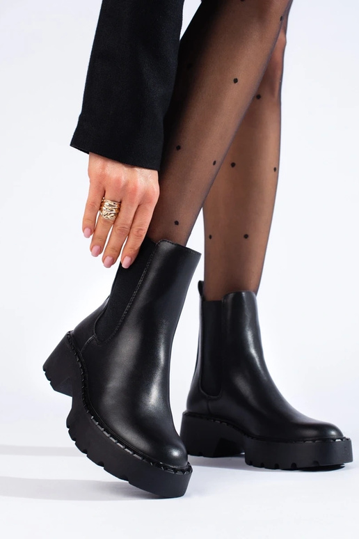 Chelsea batai su platforma Sergio Leone