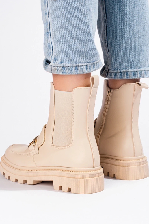 smėlio spalvos Moteriški batai su... smėlio spalvos Moteriški batai su...