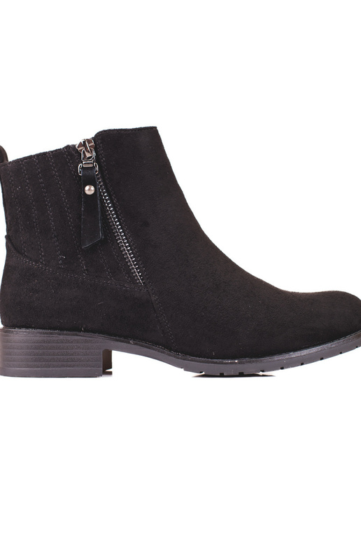 iš zomšos žemas moteriški batai