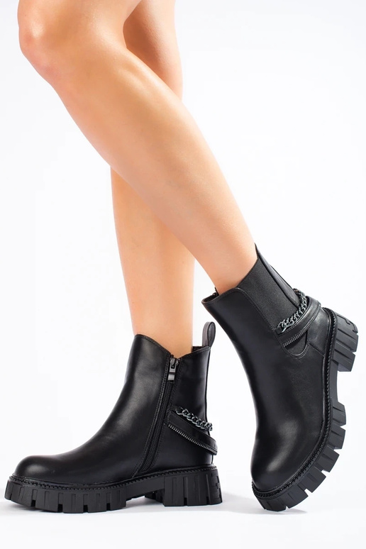 Moteriški batai su grandine juodos... Moteriški batai su grandine juodos...