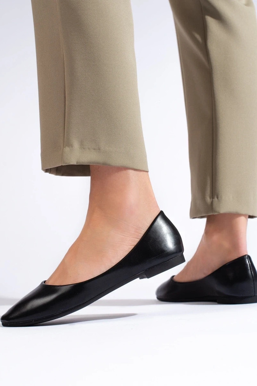 Klasikinio modelio juodos spalvos... Klasikinio modelio juodos spalvos...