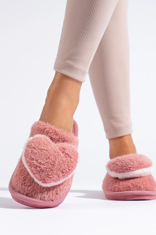 rožinės spalvos moteriškos šlepetės...