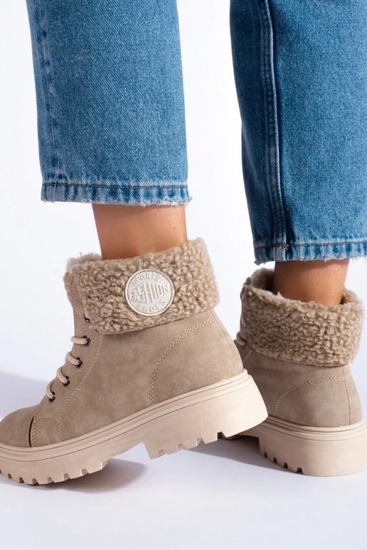 Moteriški auliniai batai su avikailiu... Moteriški auliniai batai su avikailiu...