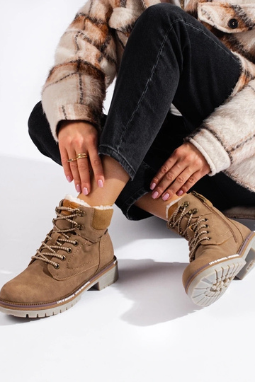 rudos spalvos aulinukai 2