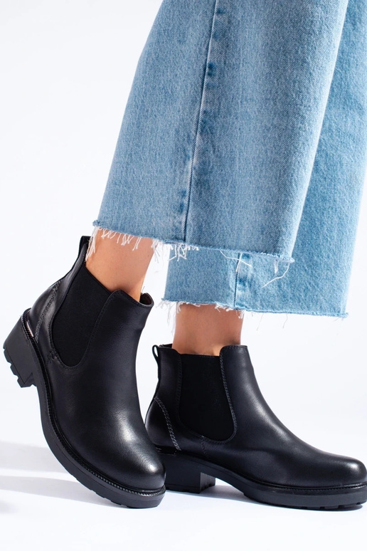 Moteriški batai iš dirbtinės odos Moteriški batai iš dirbtinės odos