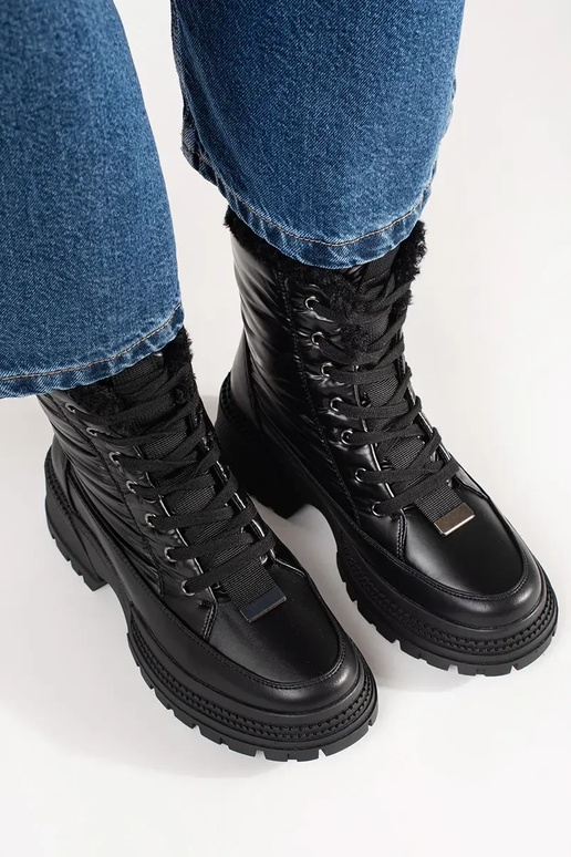 Moteriški sniego batai su platforma... Moteriški sniego batai su platforma...