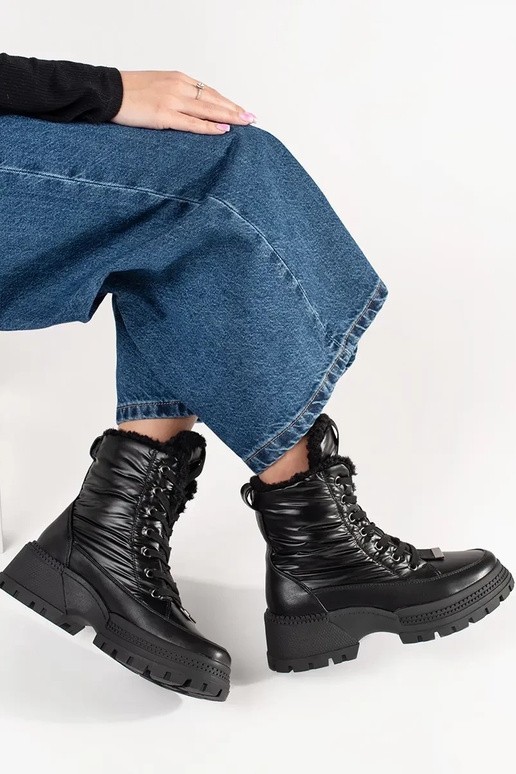 Moteriški sniego batai su platforma... Moteriški sniego batai su platforma...