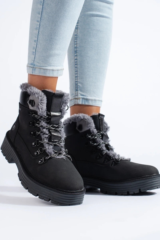 juodos spalvos Moteriški batai juodos spalvos Moteriški batai