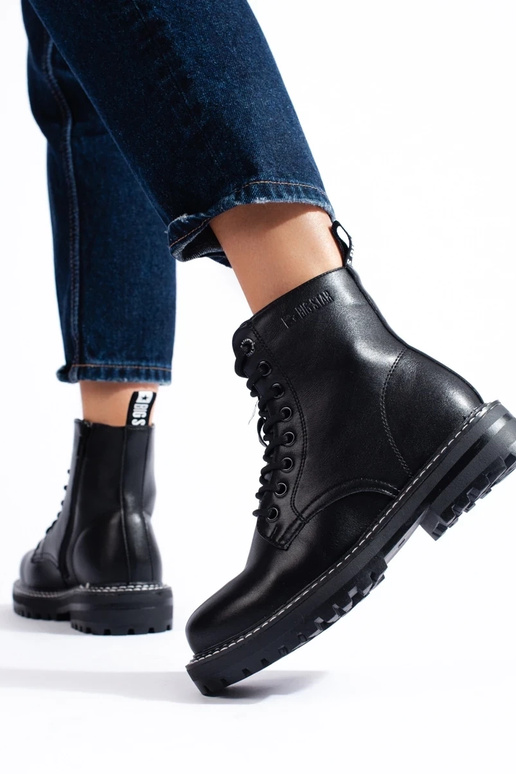 Moteriški aulinukai juodos spalvos...