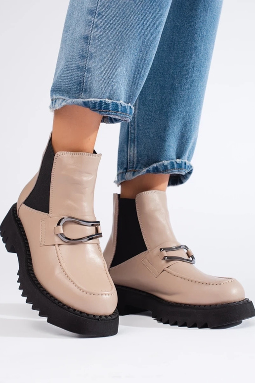 Oda moteriški batai su platforma... Oda moteriški batai su platforma...