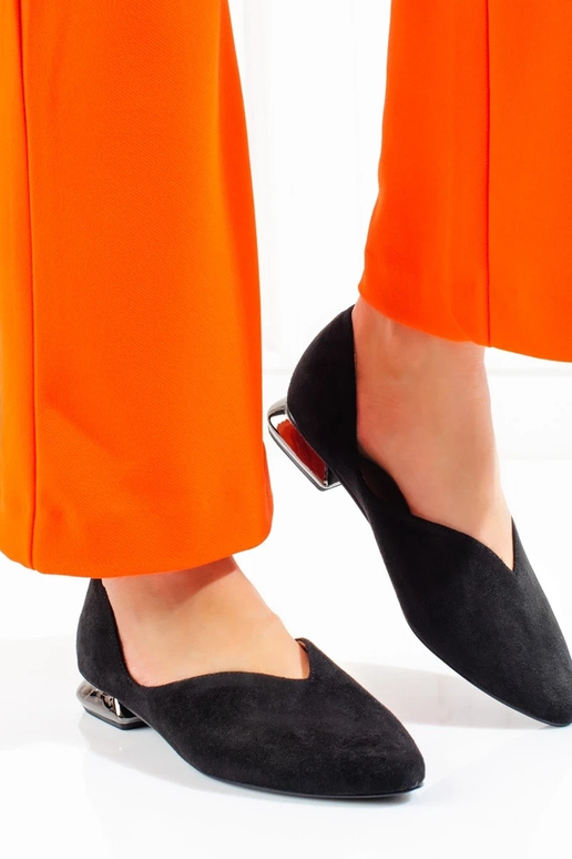 iš zomšos balerinos Potocki juodos...