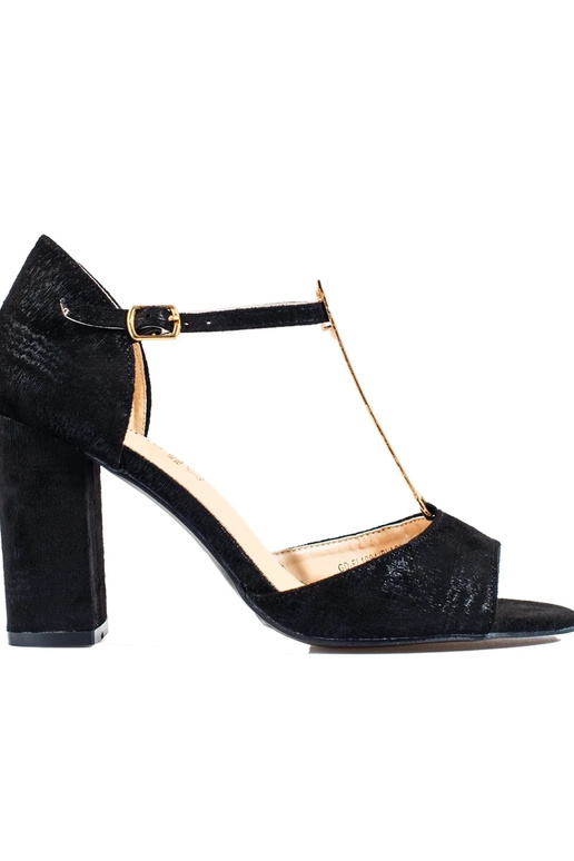 juodos spalvos   sandalai su aukštu... juodos spalvos   sandalai su aukštu...