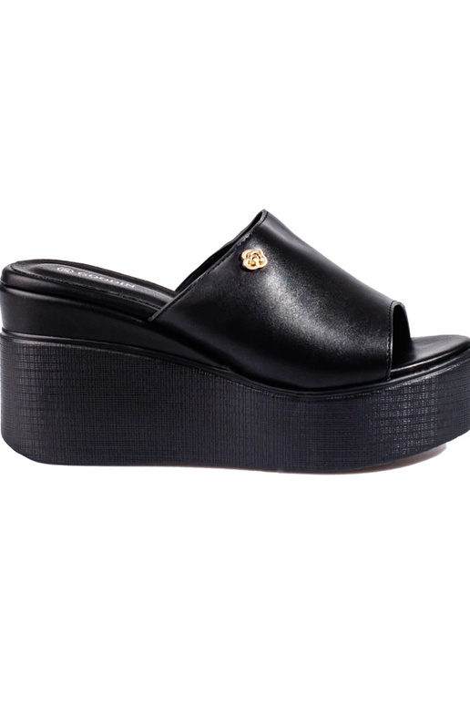 Moteriškos šlepetės juodos