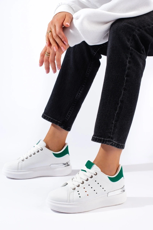 baltos spalvos Sneakers modelio batai...