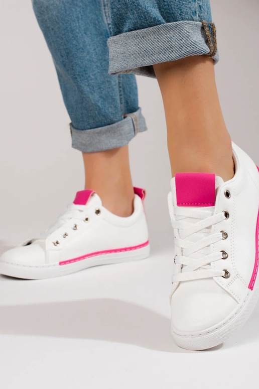 baltos spalvos   sportiniai batai...