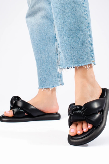 juodos spalvos Šlepetės... 2