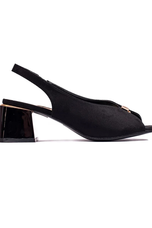 juodos spalvos  sandalai  iš zomšos...