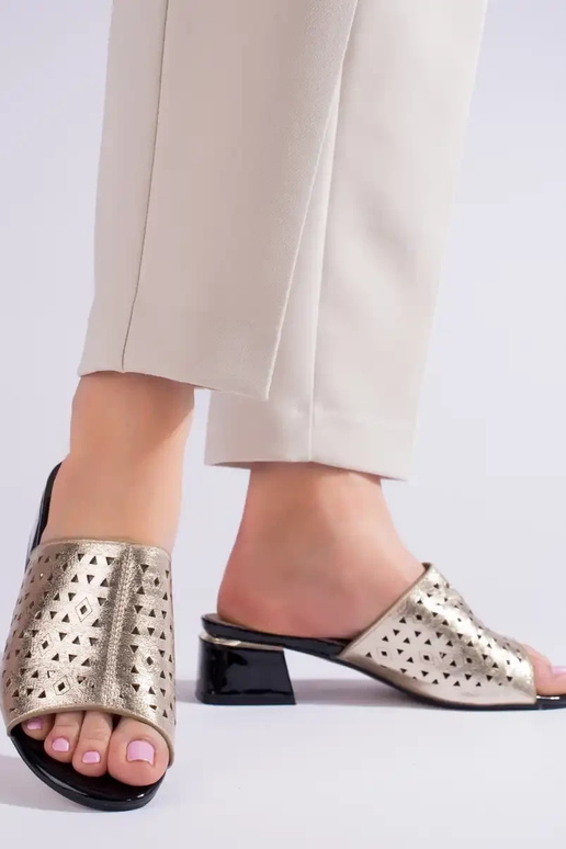 aukso spalvos  Šlepetės   žemu kulnu...