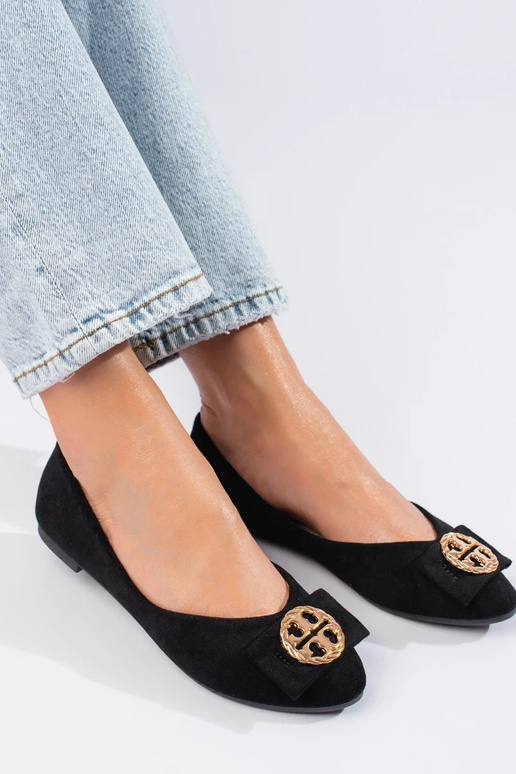 juodos spalvos iš zomšos balerinos...