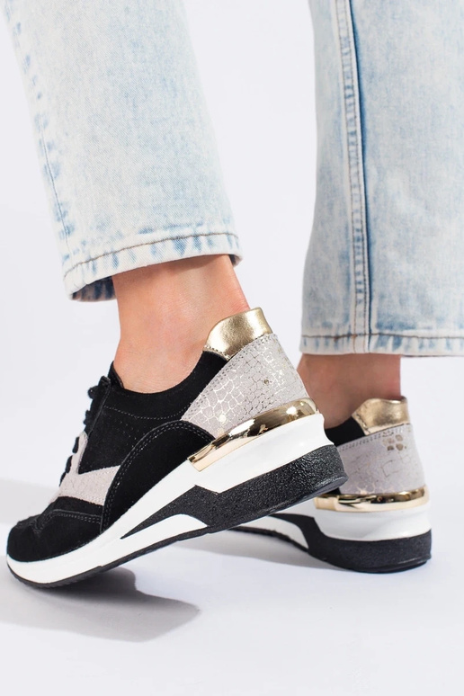 Sneakers modelio batai  juodos... Sneakers modelio batai  juodos...