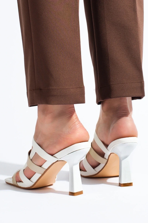 baltos spalvos  Šlepetės   Shelovet