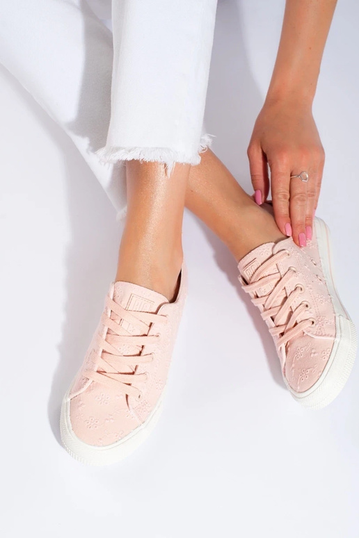 Moteriški batai baltos spalvos BIG...