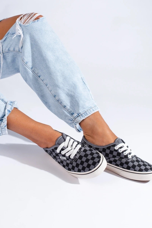 Juodos ir-pilkos spalvos batai  Shelovet Juodos ir-pilkos spalvos batai  Shelovet