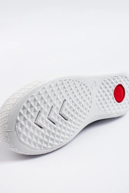 Įsispiriamo modelio pilkos spalvos...