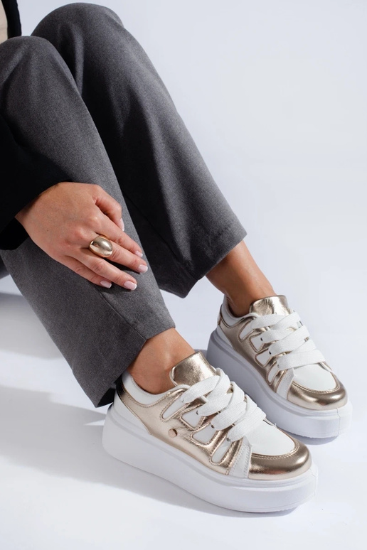 Sneakers modelio batai su aukšta... Sneakers modelio batai su aukšta...