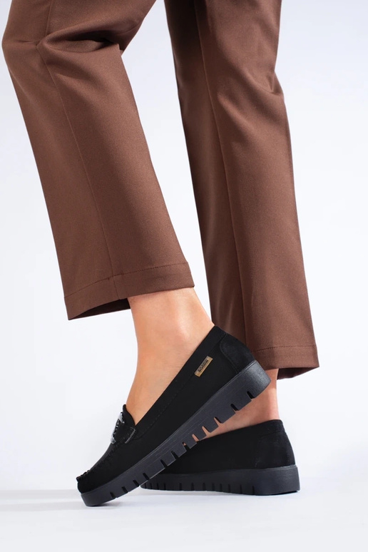 iš zomšos juodos spalvos mokasinai su...