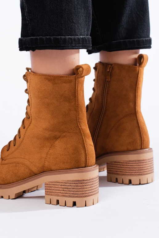 rudos spalvos pririštas moteriški batai rudos spalvos pririštas moteriški batai