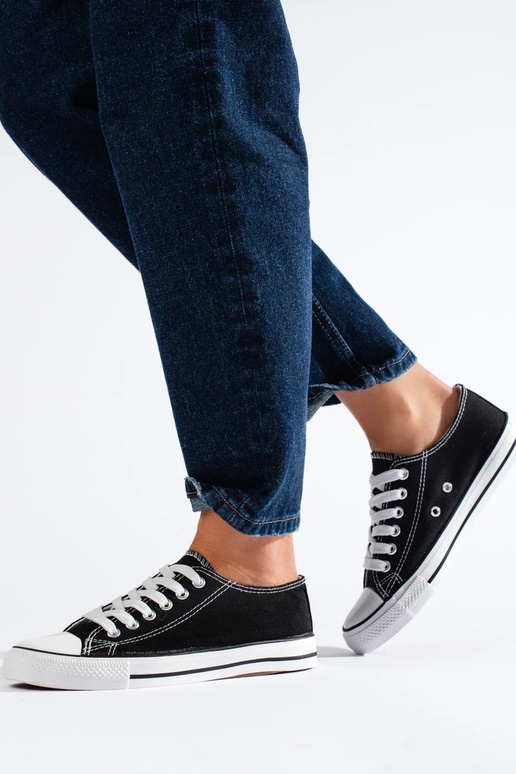 Klasikinio modelio juodos spalvos...