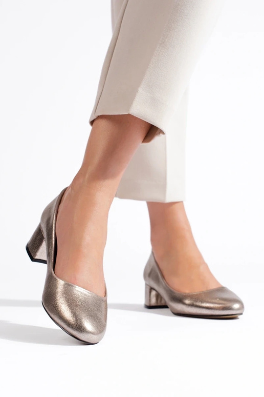 Aukštakulniai bateliai  tamsios