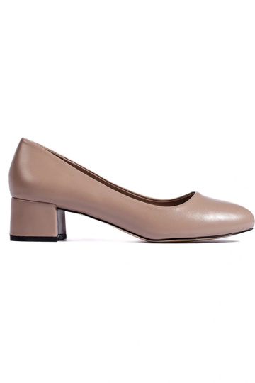 Aukštakulniai bateliai...