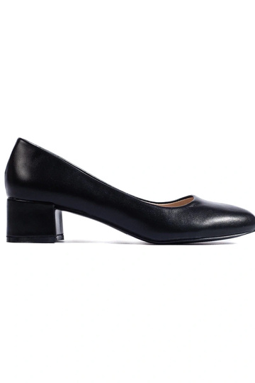 Aukštakulniai bateliai...