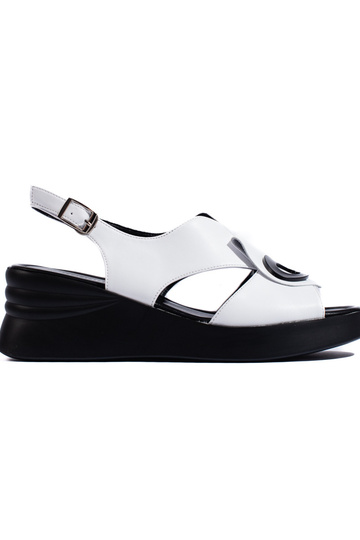 sandalai  baltos spalvos