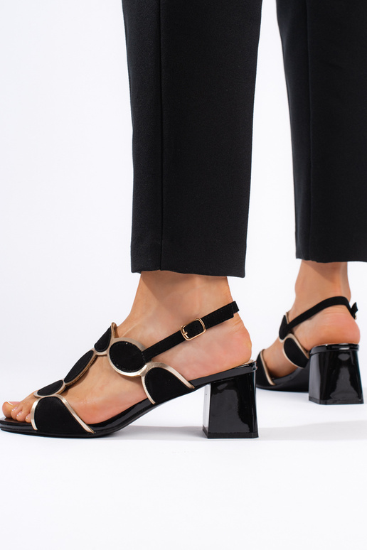 juodos spalvos sandalai juodos spalvos sandalai