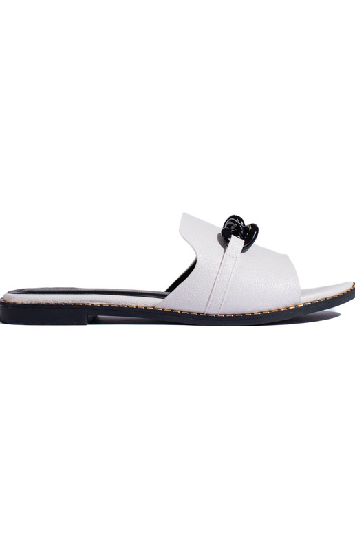 baltos spalvos Šlepetės