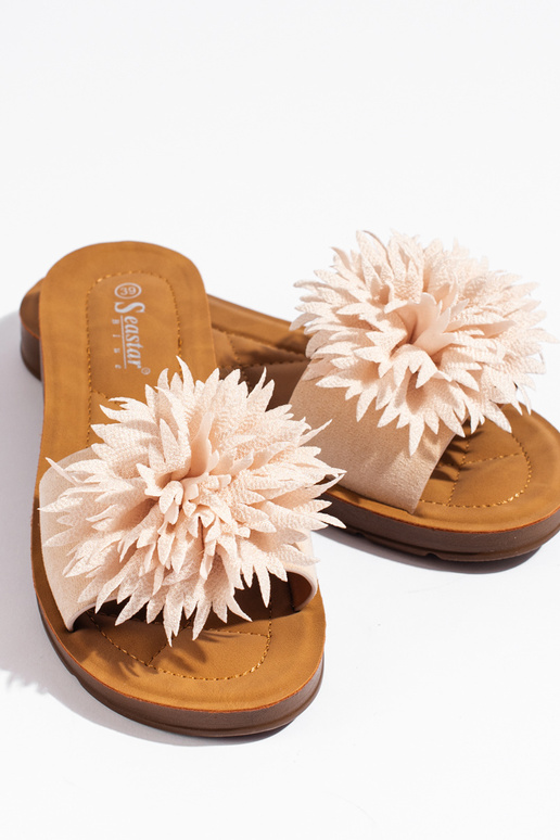 Smėlio spalvos moteriškos šlepetės su... Smėlio spalvos moteriškos šlepetės su...