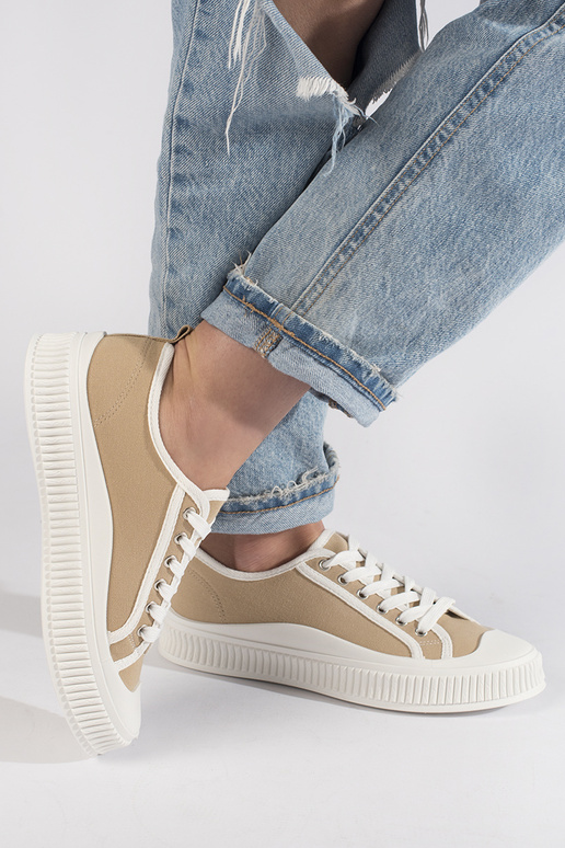 smėlio spalvos Moteriški batai  su... smėlio spalvos Moteriški batai  su...