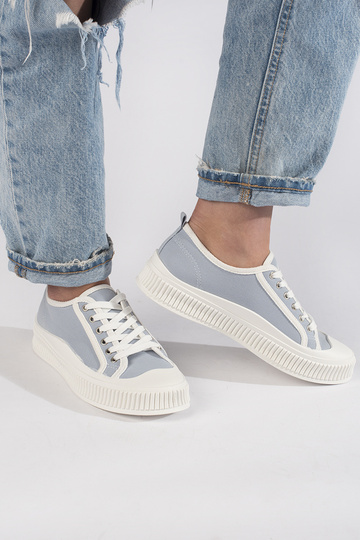 Moteriški batai  su platforma 2